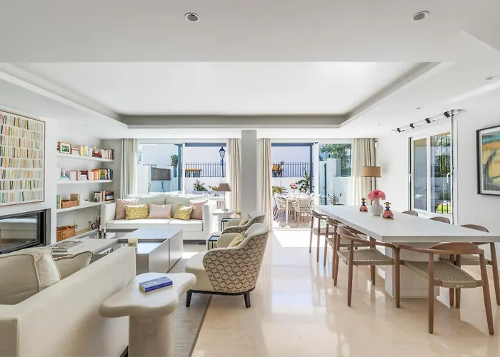 別荘 Casa Petit Palais - Marbellamar By Finest